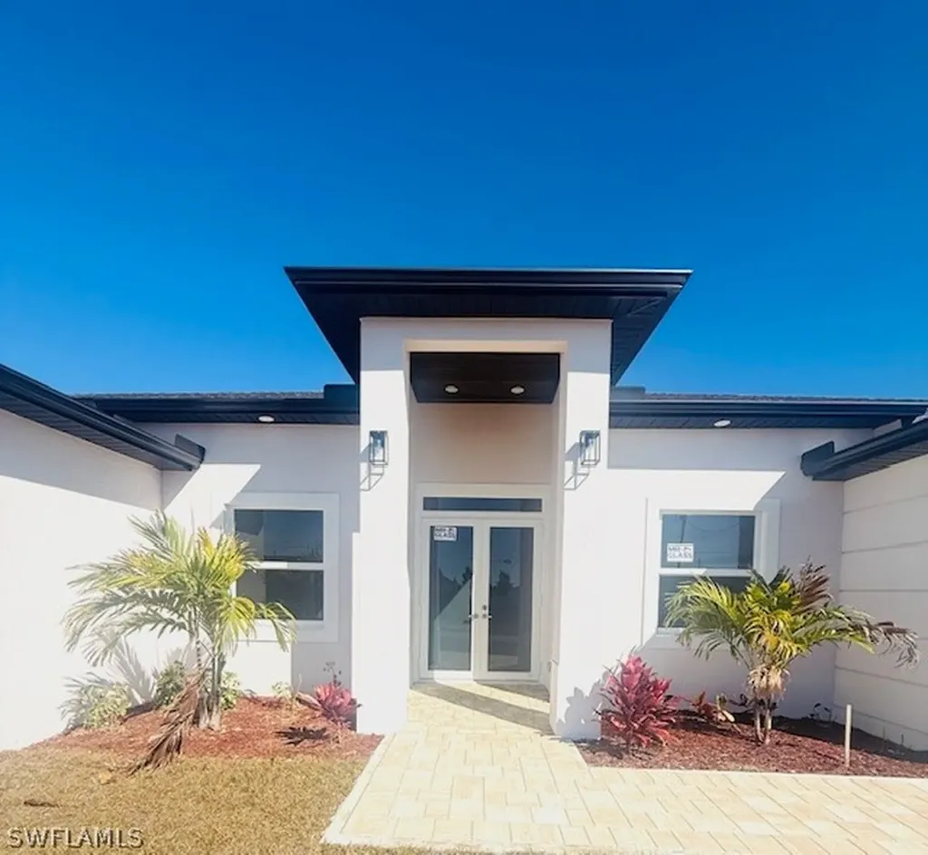 2117 NW 16th Place Cape Coral FL 33993