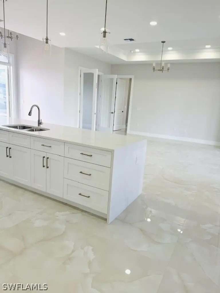 2117 NW 16th Place Cape Coral FL 33993