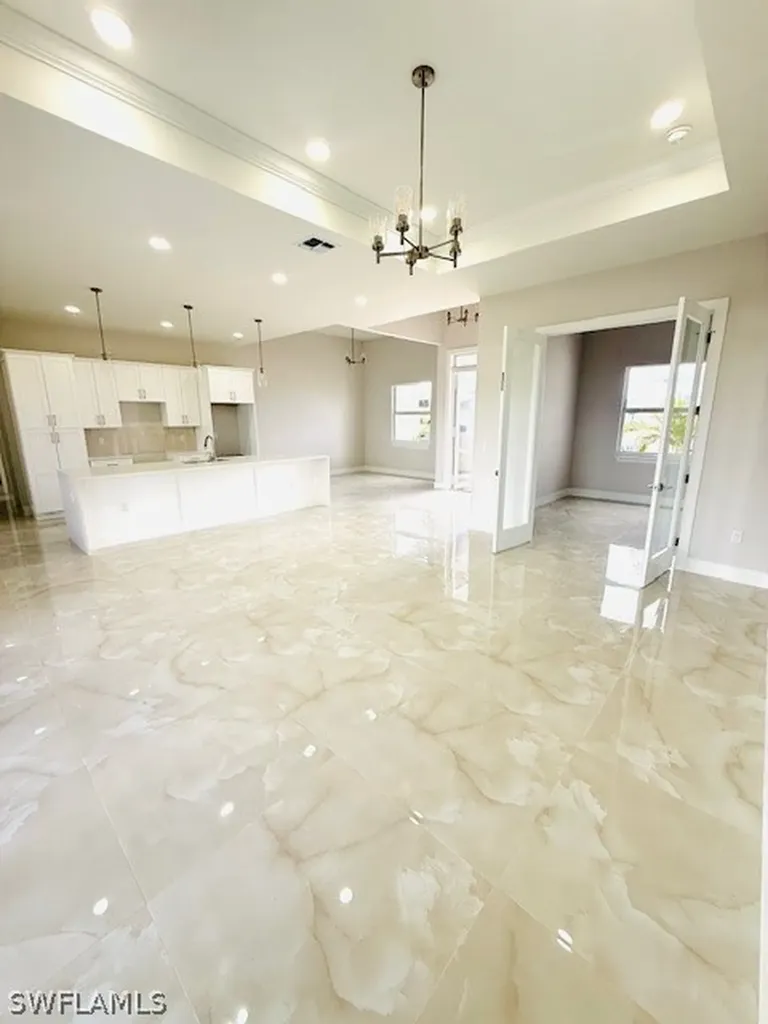 2117 NW 16th Place Cape Coral FL 33993