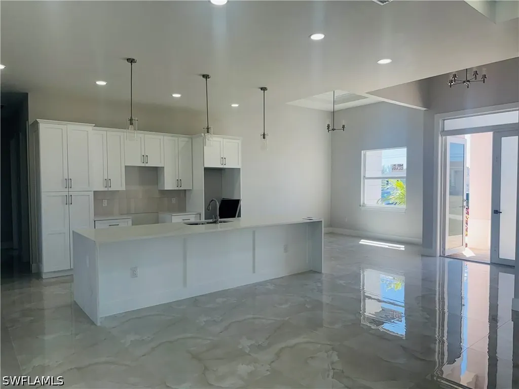 2117 NW 16th Place Cape Coral FL 33993