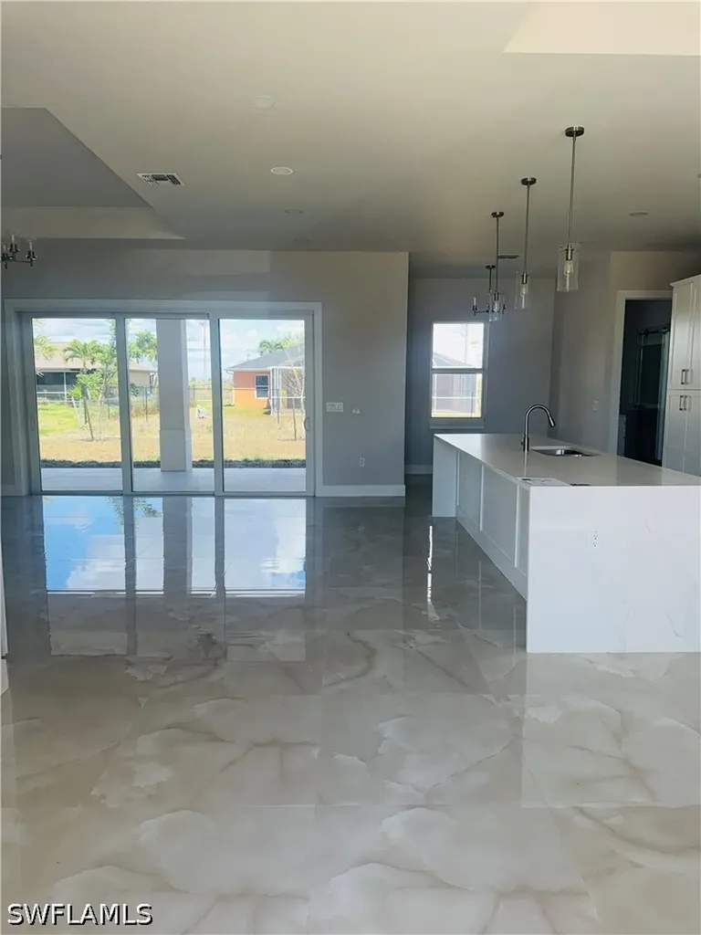 2117 NW 16th Place Cape Coral FL 33993