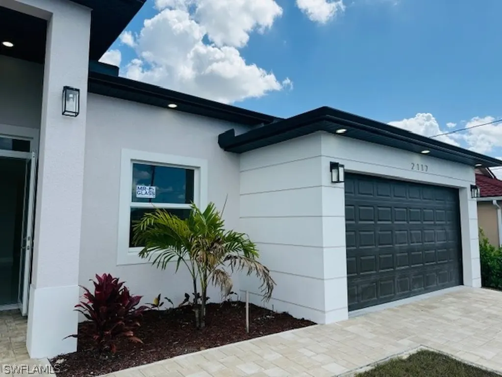 2117 NW 16th Place Cape Coral FL 33993