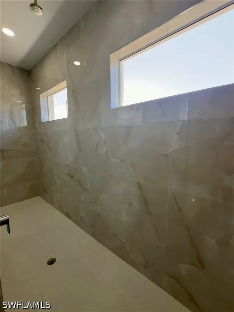 2117 NW 16th Place Cape Coral FL 33993