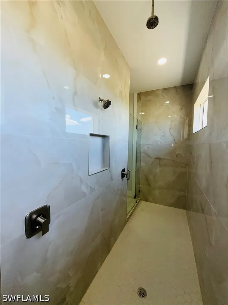 2117 NW 16th Place Cape Coral FL 33993