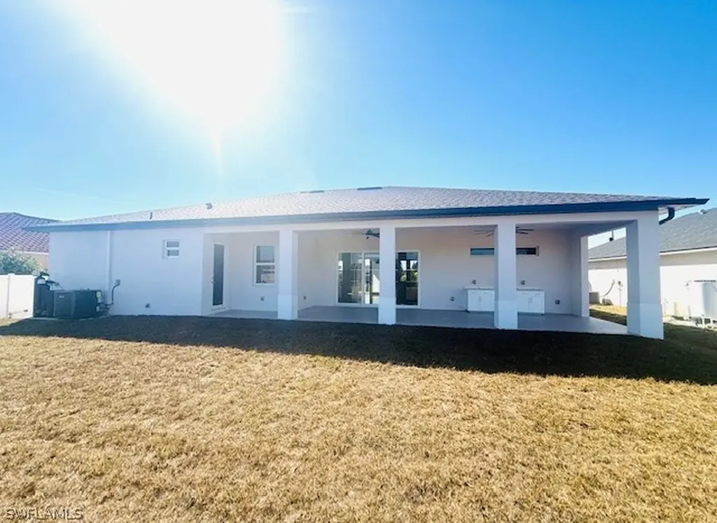 2117 NW 16th Place Cape Coral FL 33993