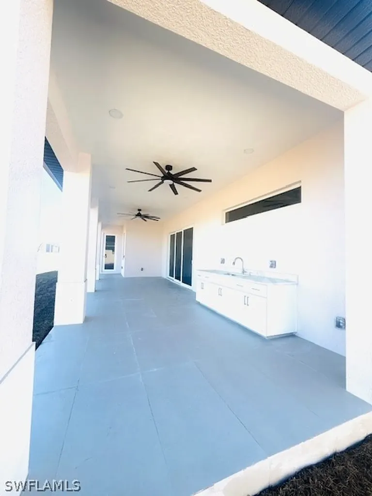 2117 NW 16th Place Cape Coral FL 33993