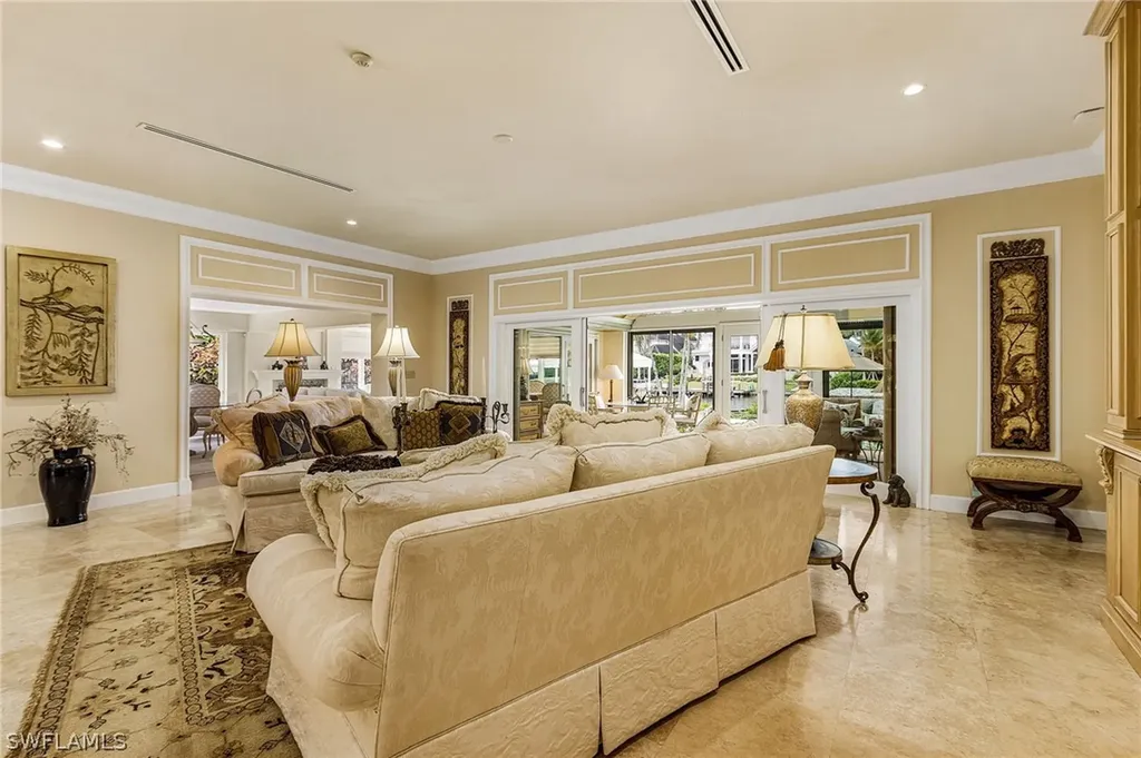 950 Galleon Drive Naples FL 34102