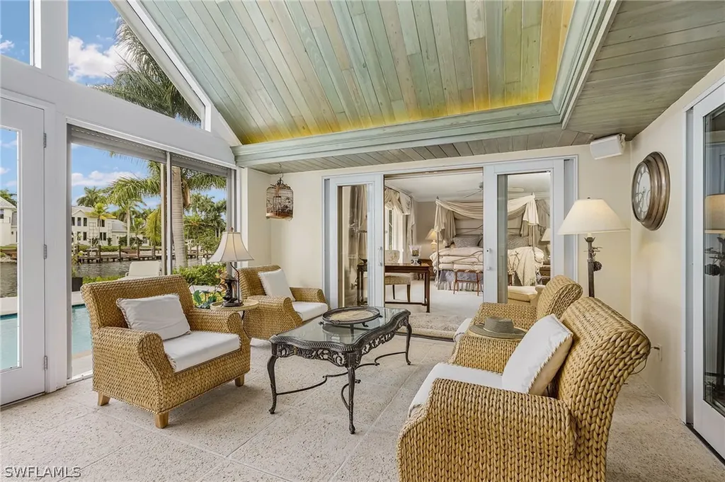 950 Galleon Drive Naples FL 34102