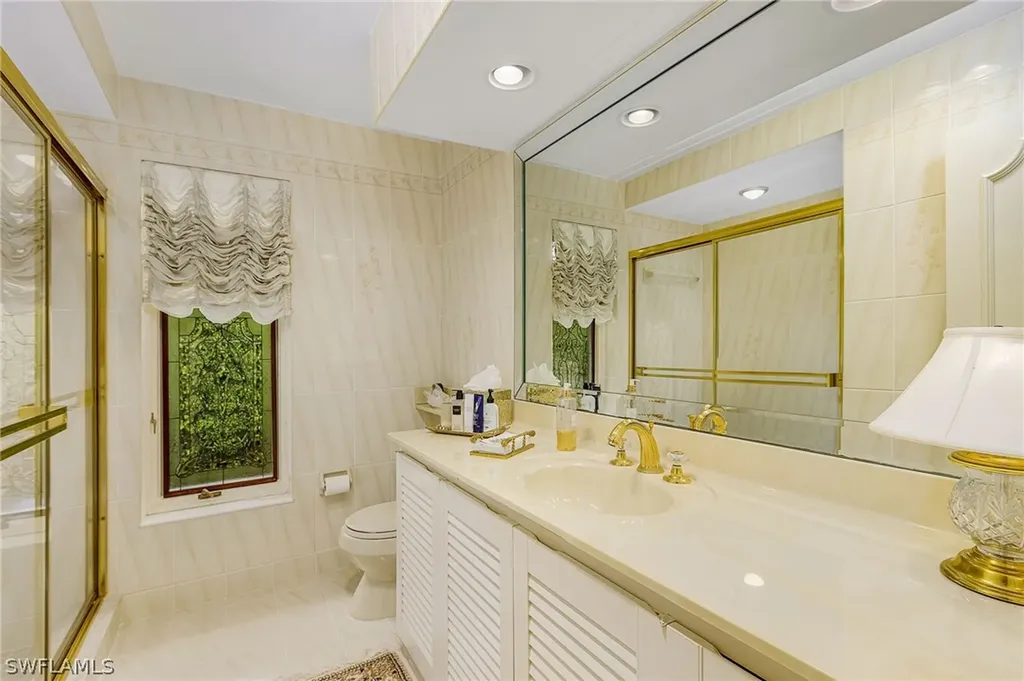 950 Galleon Drive Naples FL 34102