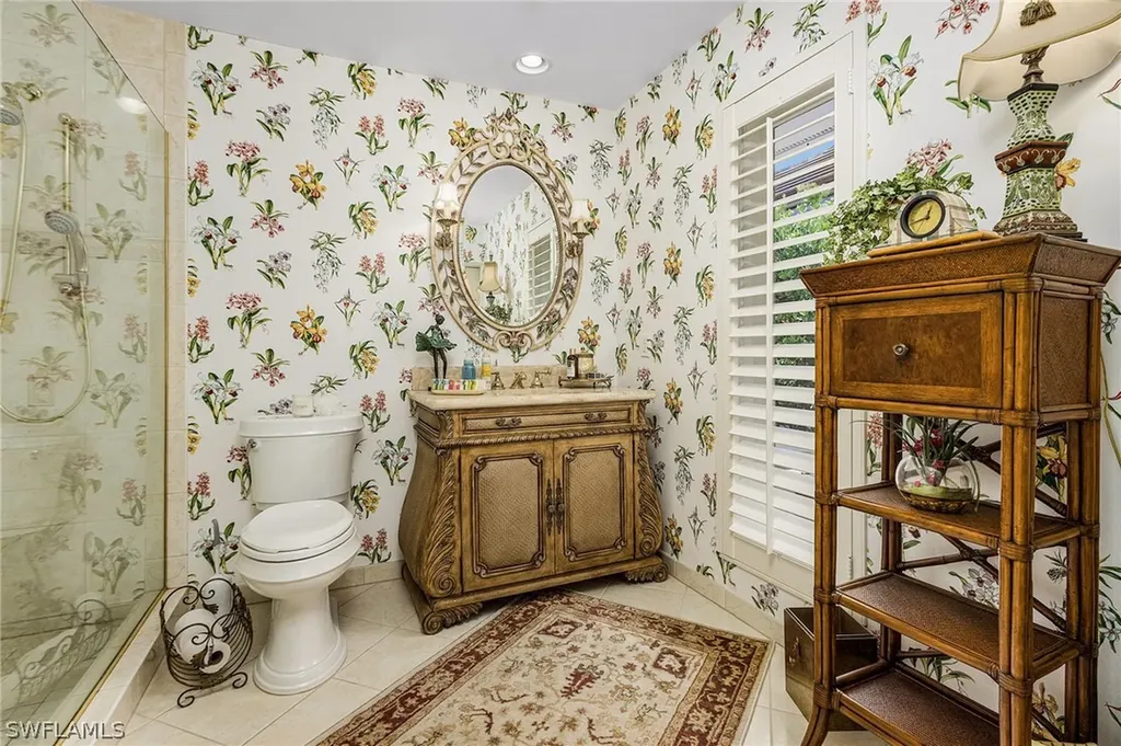 950 Galleon Drive Naples FL 34102