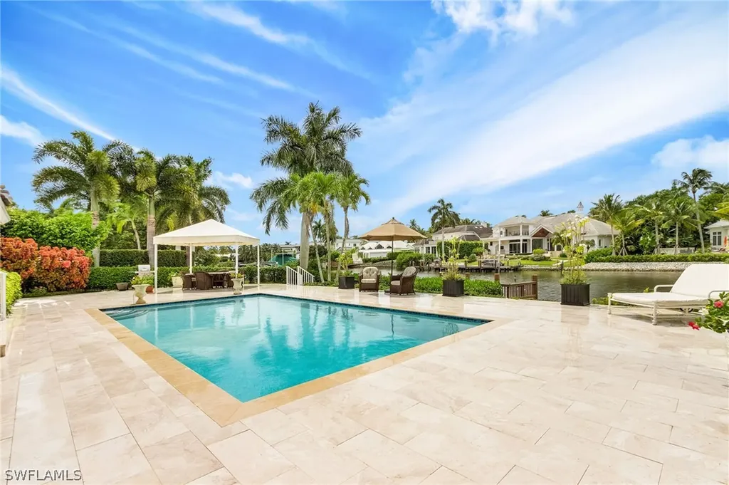 950 Galleon Drive Naples FL 34102