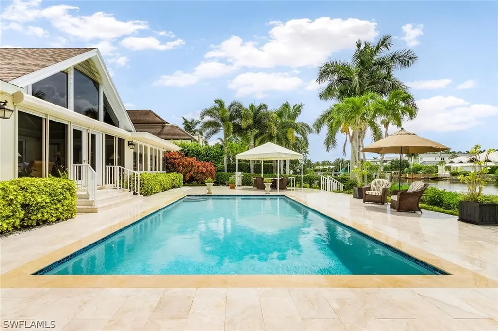950 Galleon Drive Naples FL 34102
