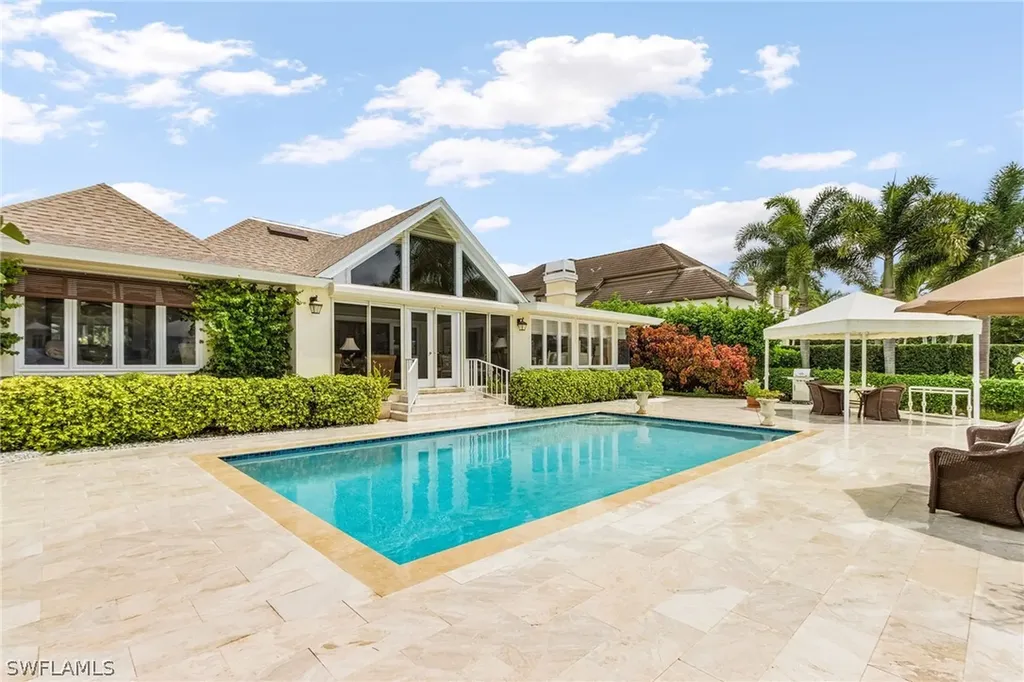 950 Galleon Drive Naples FL 34102