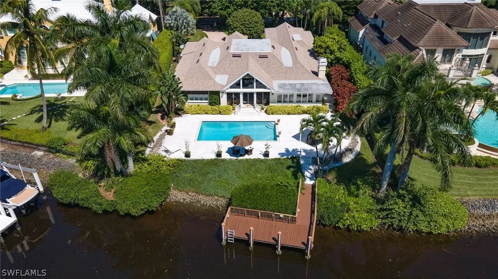 950 Galleon Drive Naples FL 34102