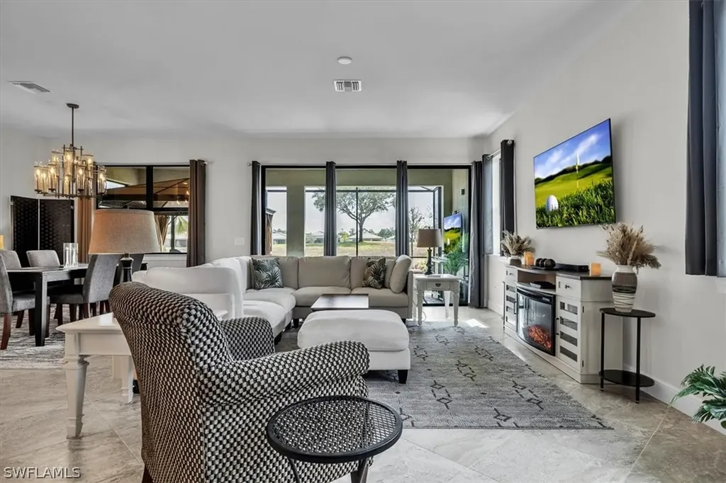 3032 Walnut Grove Lane Alva FL 33920