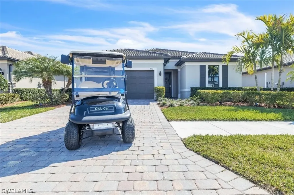 3032 Walnut Grove Lane Alva FL 33920