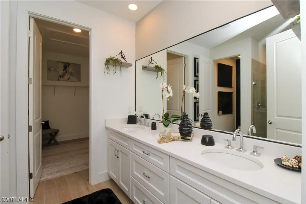 8857 Oceana Way Naples FL 34114