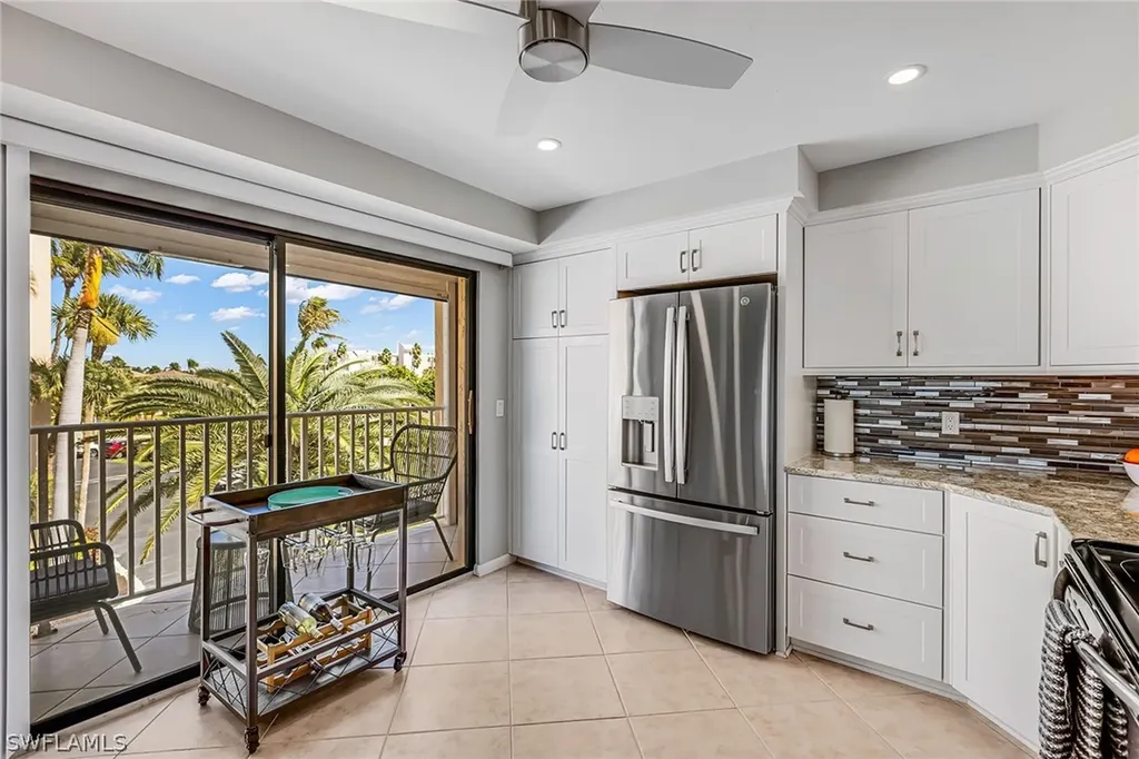 908 Collier Court Marco Island FL 34145