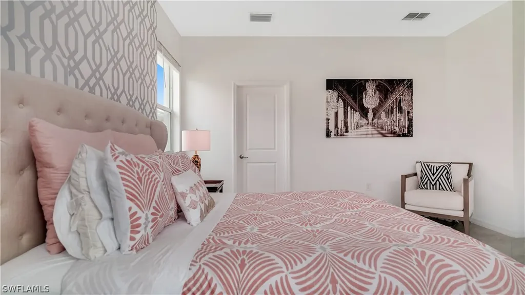 2425 Orchard Street Naples FL 34120
