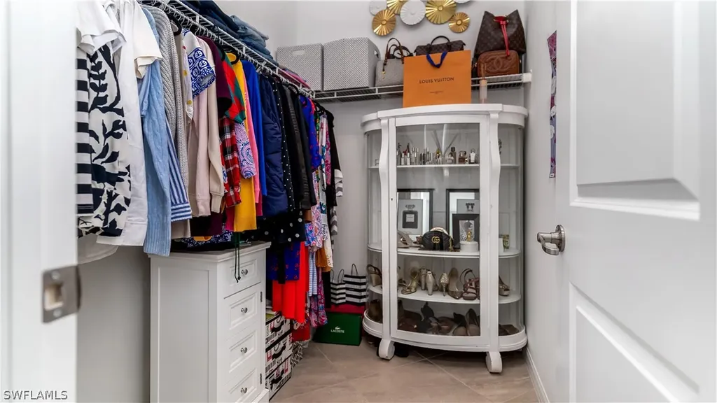 2425 Orchard Street Naples FL 34120