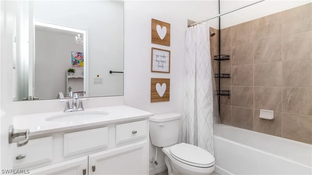 2425 Orchard Street Naples FL 34120