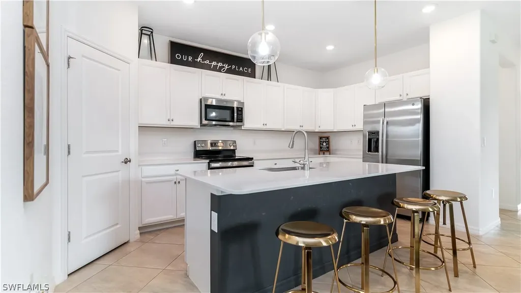 2425 Orchard Street Naples FL 34120