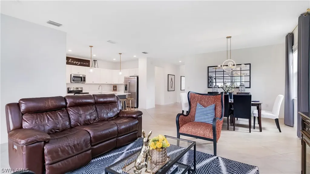 2425 Orchard Street Naples FL 34120