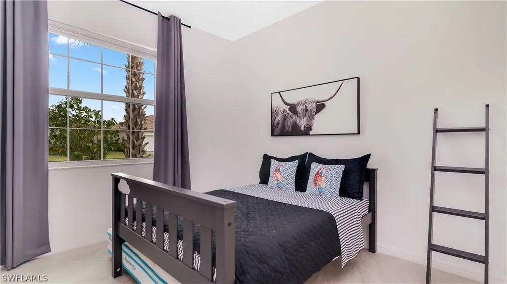 2425 Orchard Street Naples FL 34120