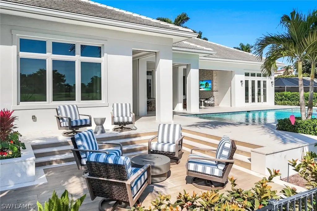 730 Harbour Drive Naples FL 34103