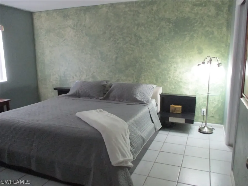 4010 Ice Castle Way Naples FL 34112