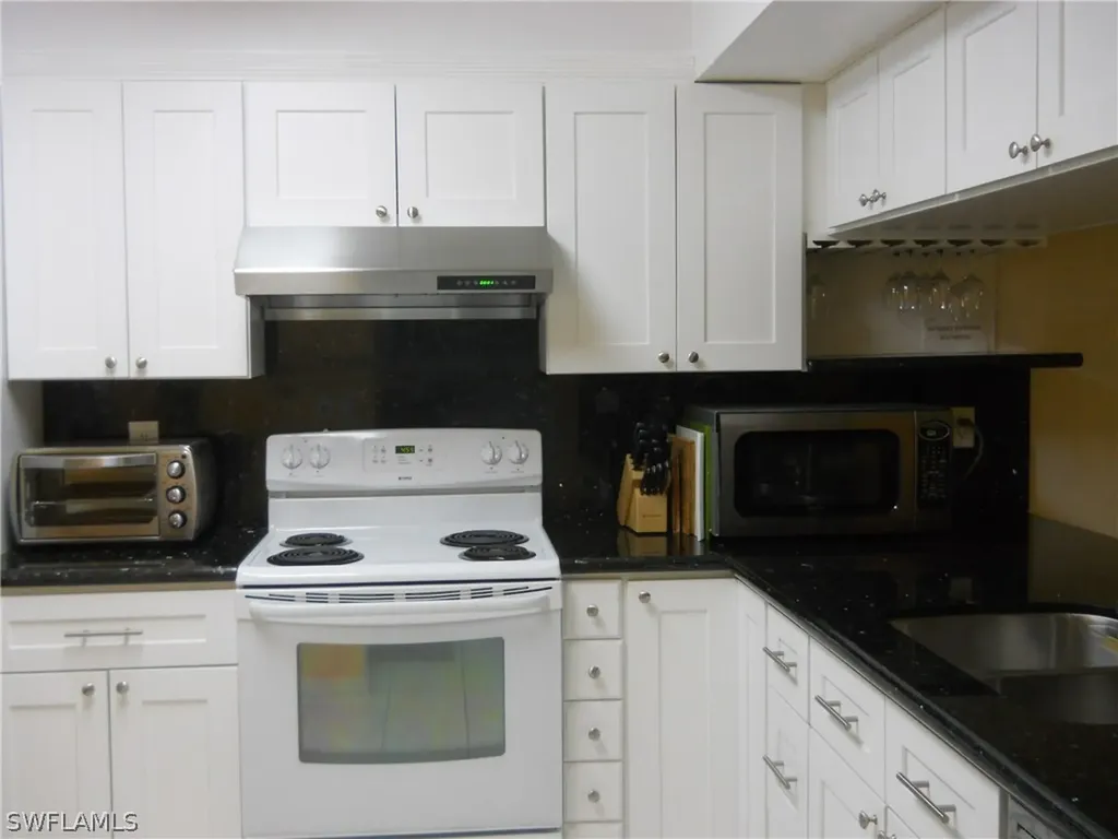 4010 Ice Castle Way Naples FL 34112