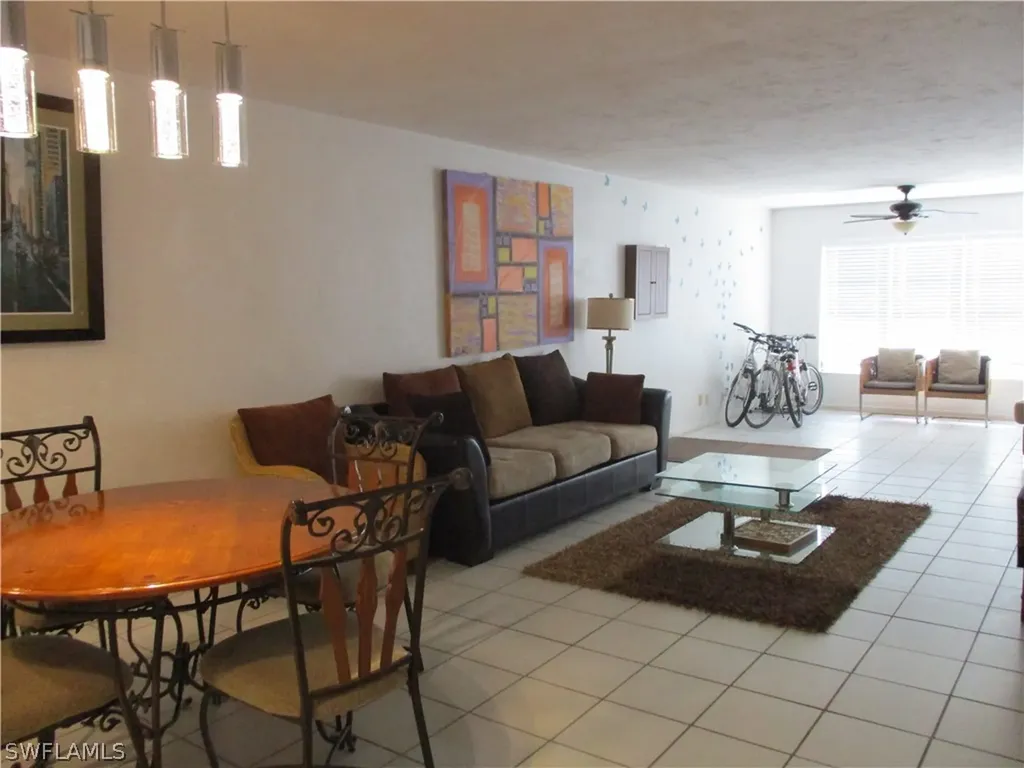4010 Ice Castle Way Naples FL 34112