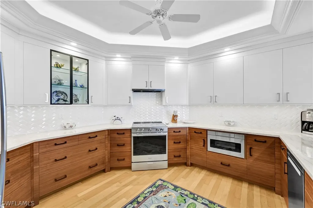 8430 Abbington Circle Naples FL 34108