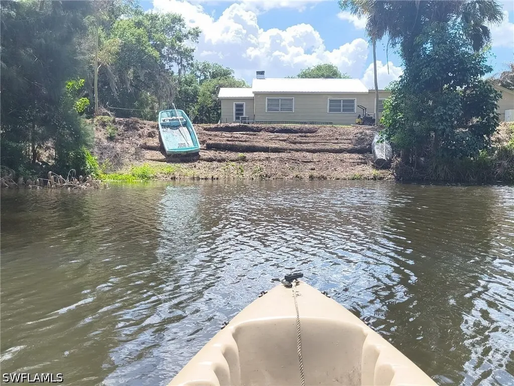 371 N Riverview Street Labelle FL 33935