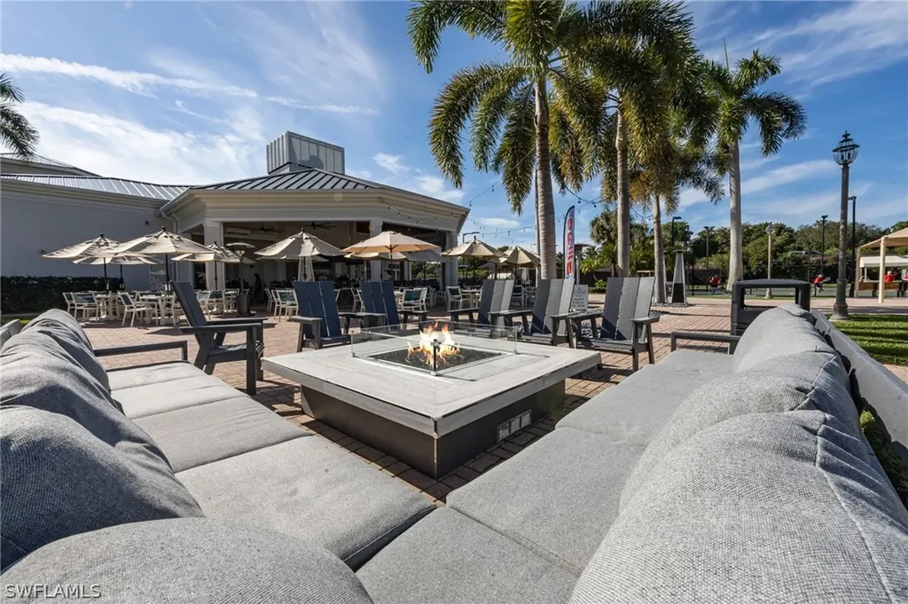 2230 Arielle Drive Naples FL 34109