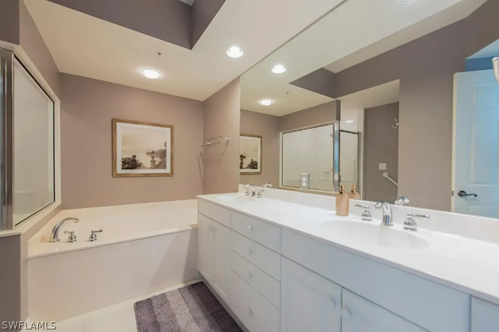 300 Dunes Boulevard Naples FL 34110