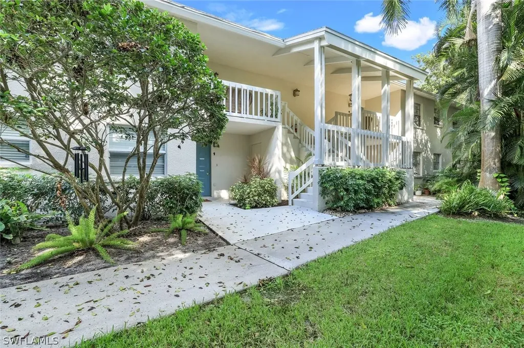 3200 Binnacle Drive Naples FL 34103