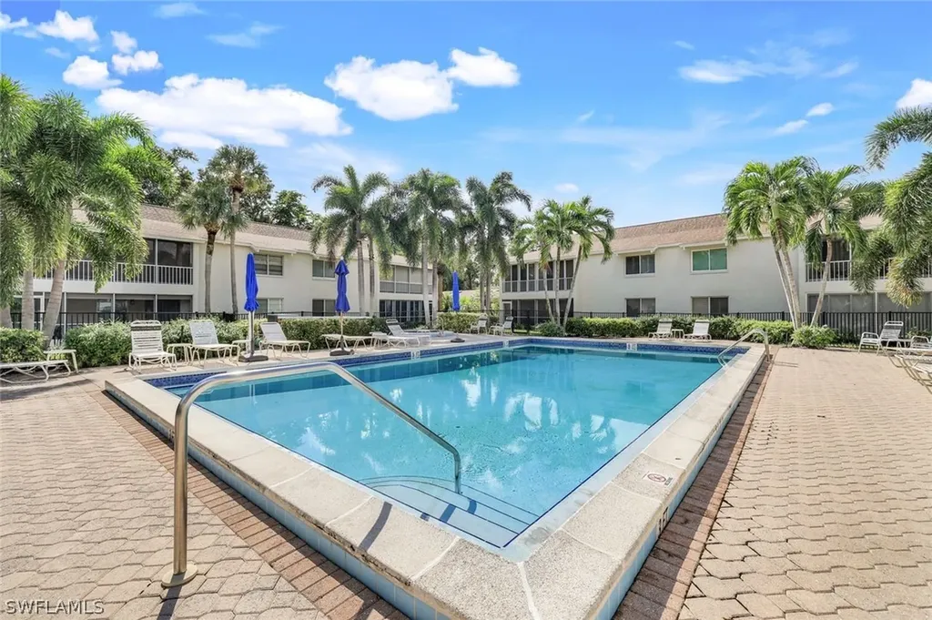 3200 Binnacle Drive Naples FL 34103