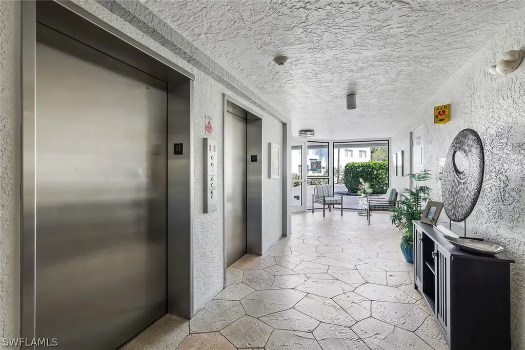 270 Naples Cove Drive Naples FL 34110