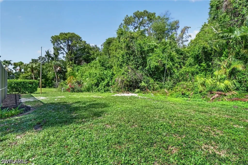 22656 Fountain Lakes Boulevard Estero FL 33928