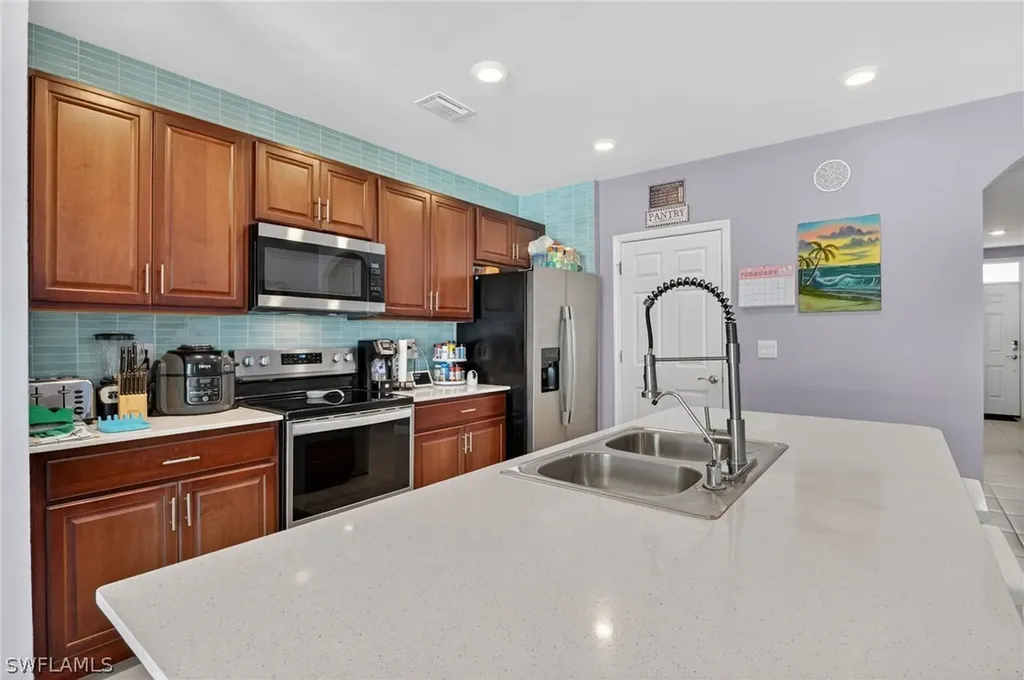 1829 NW 15th Street Cape Coral FL 33993