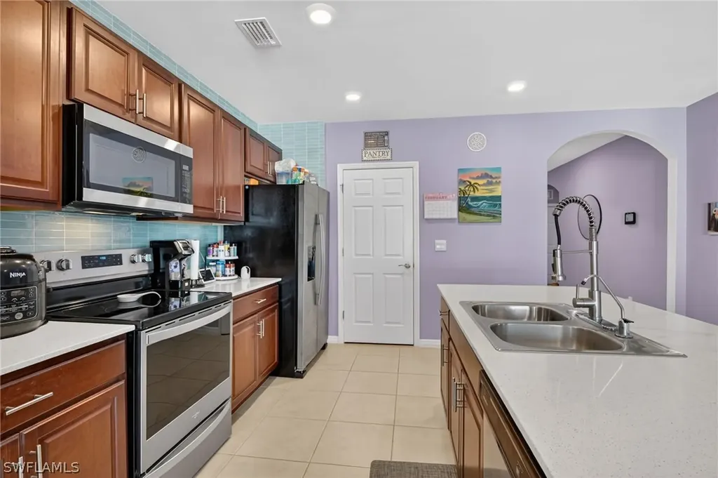 1829 NW 15th Street Cape Coral FL 33993