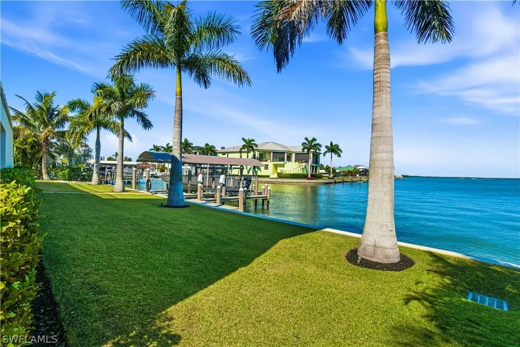 55 Fairview Boulevard Fort Myers Beach FL 33931