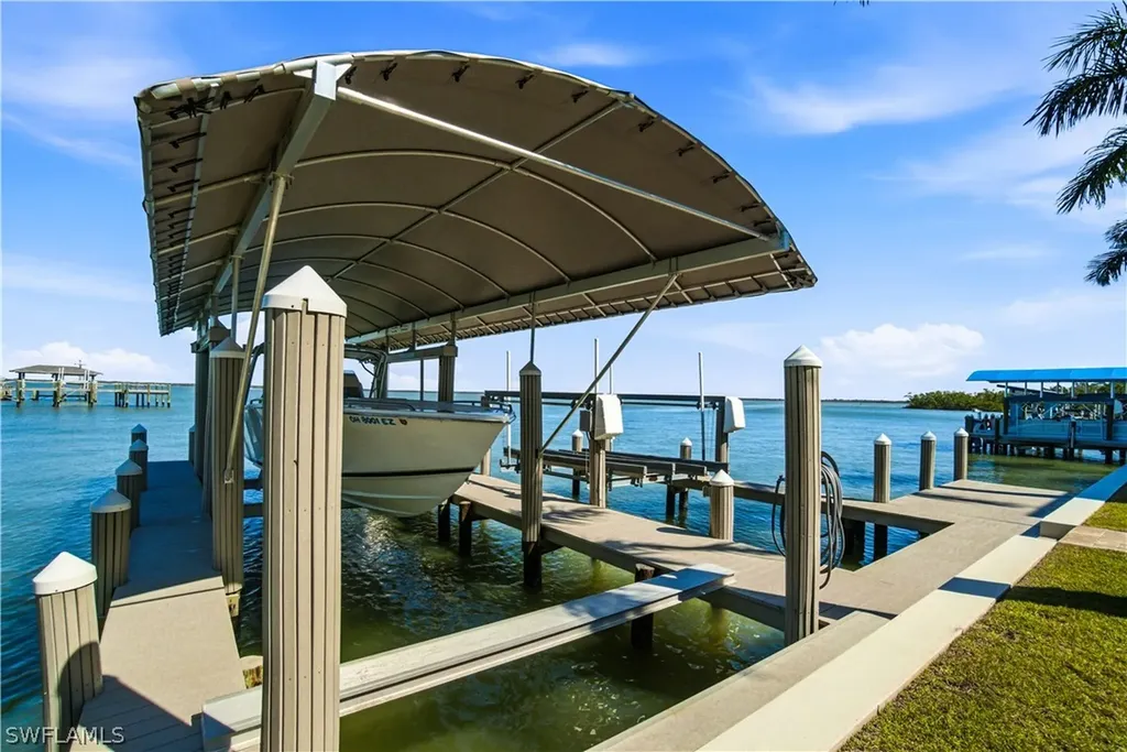 55 Fairview Boulevard Fort Myers Beach FL 33931