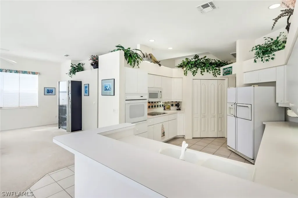 25240 Bay Cedar Drive Bonita Springs FL 34134