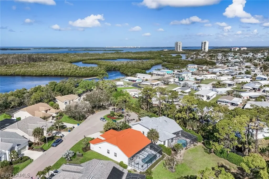 25240 Bay Cedar Drive Bonita Springs FL 34134