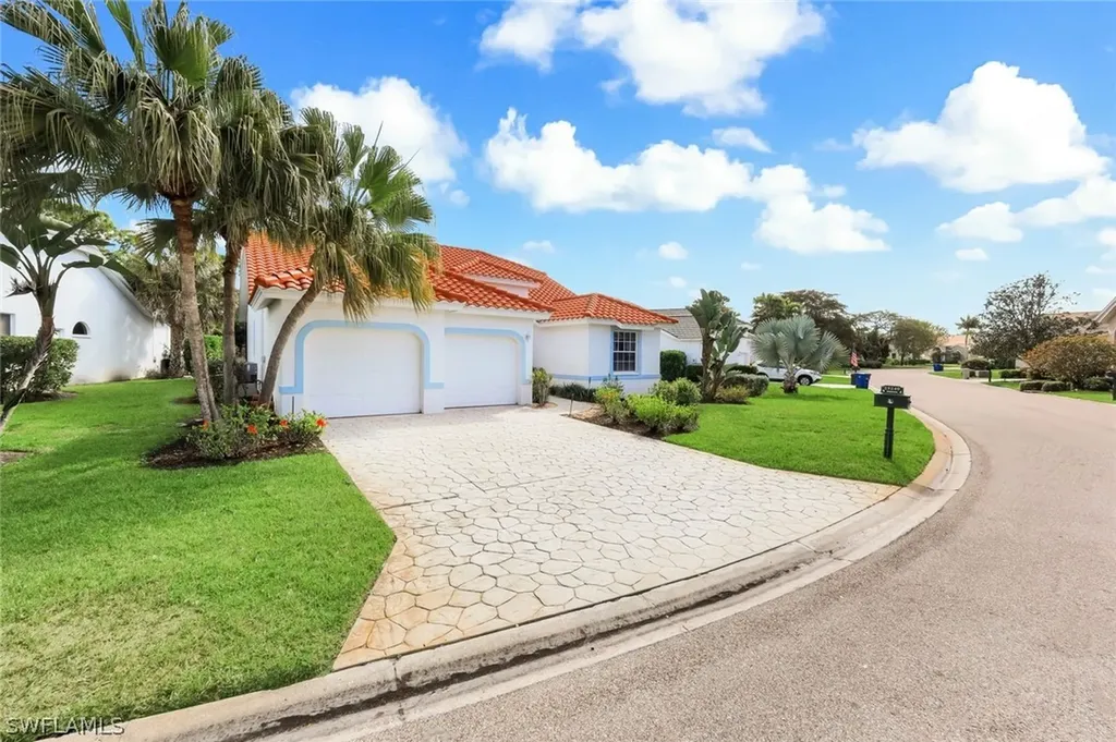 25240 Bay Cedar Drive Bonita Springs FL 34134