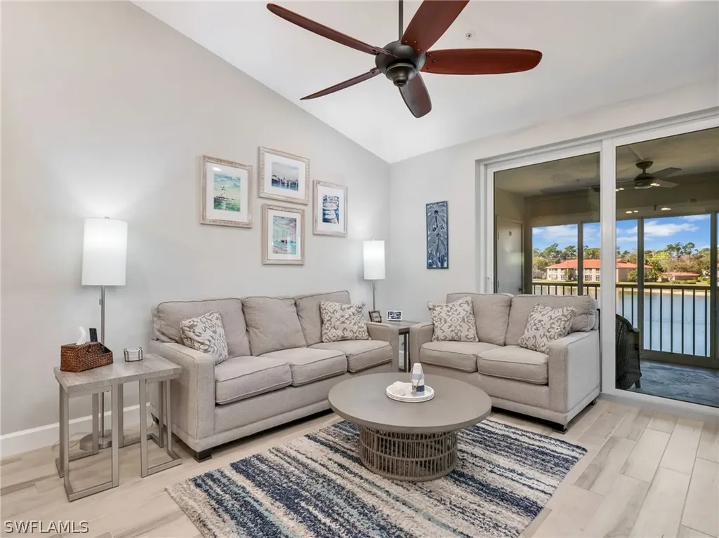 6890 Huntington Lakes Circle Naples FL 34119