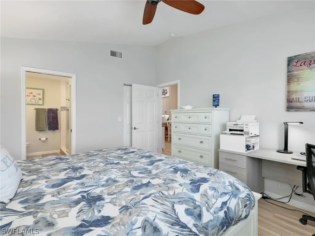 6890 Huntington Lakes Circle Naples FL 34119