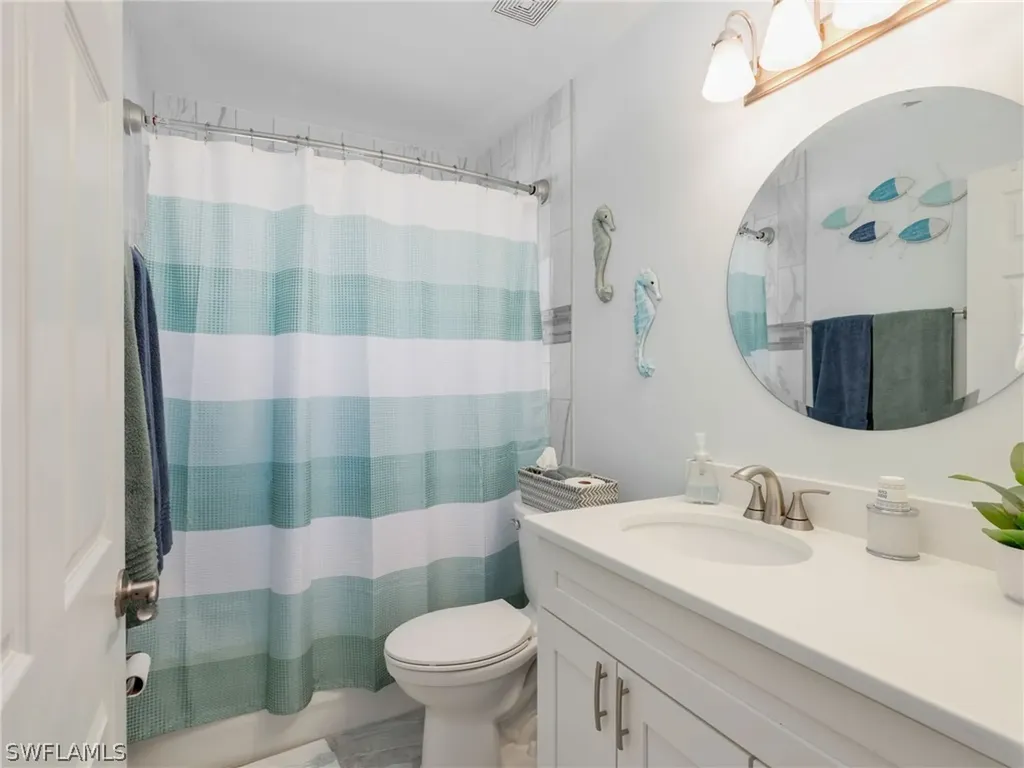 6890 Huntington Lakes Circle Naples FL 34119